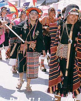 Traje femenino